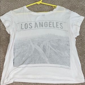 BRANDY MELVILLE T-SHIRT